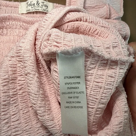 Elegant Ruffled Pink Crop Top - Picture 4 of 6